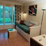Appart' Dans Les Pins Avec Piscine Chauffee Лакано