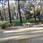 Апартаменты Appart' Dans Les Pins Avec Piscine Chauffee *