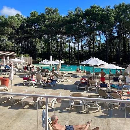 Appart' Dans Les Pins Avec Piscine Chauffee *